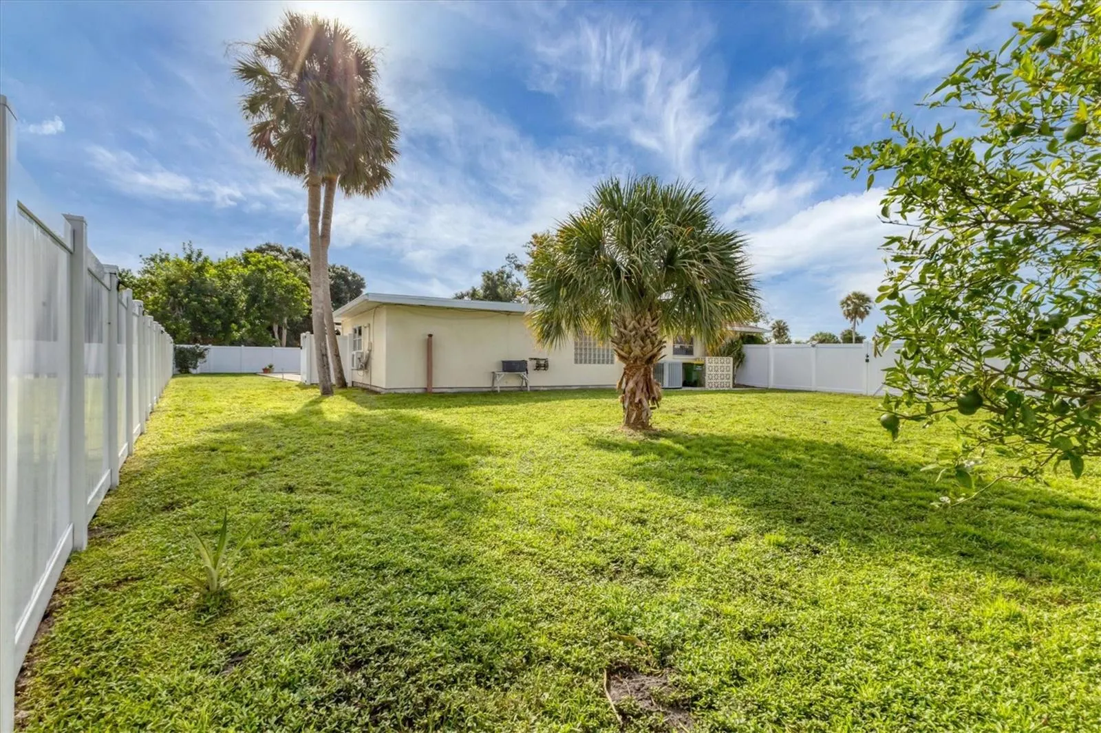 3821 CALLIANDRA DR
