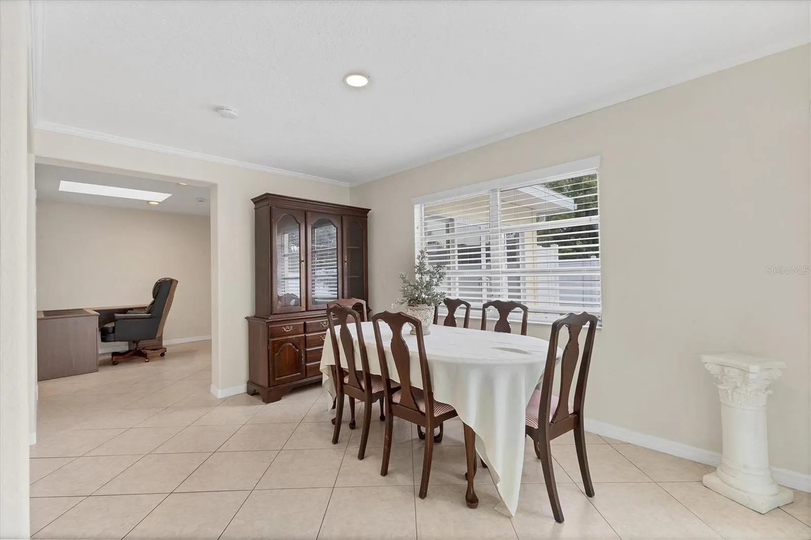 3821 CALLIANDRA DR