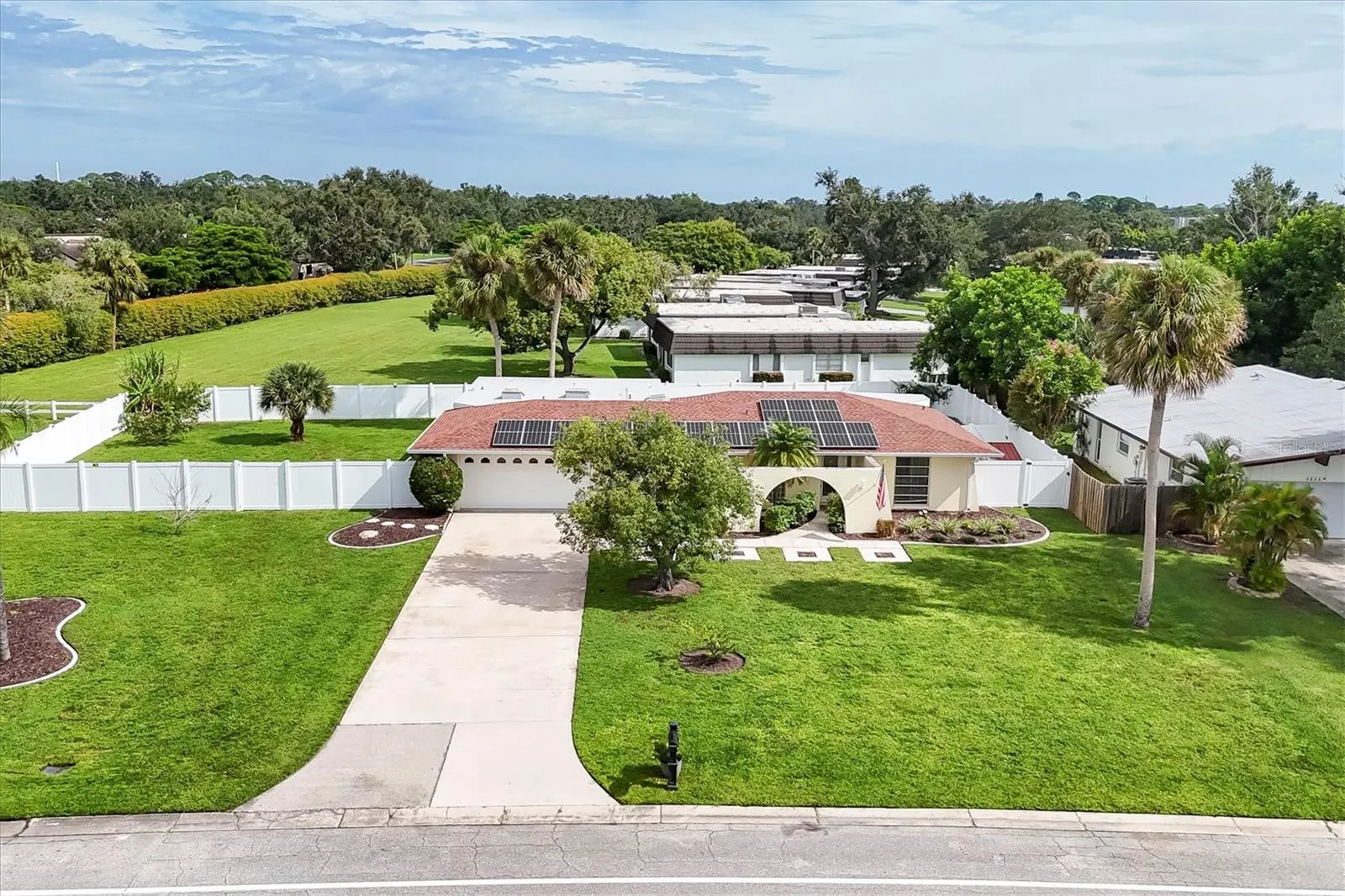 3821 CALLIANDRA DR