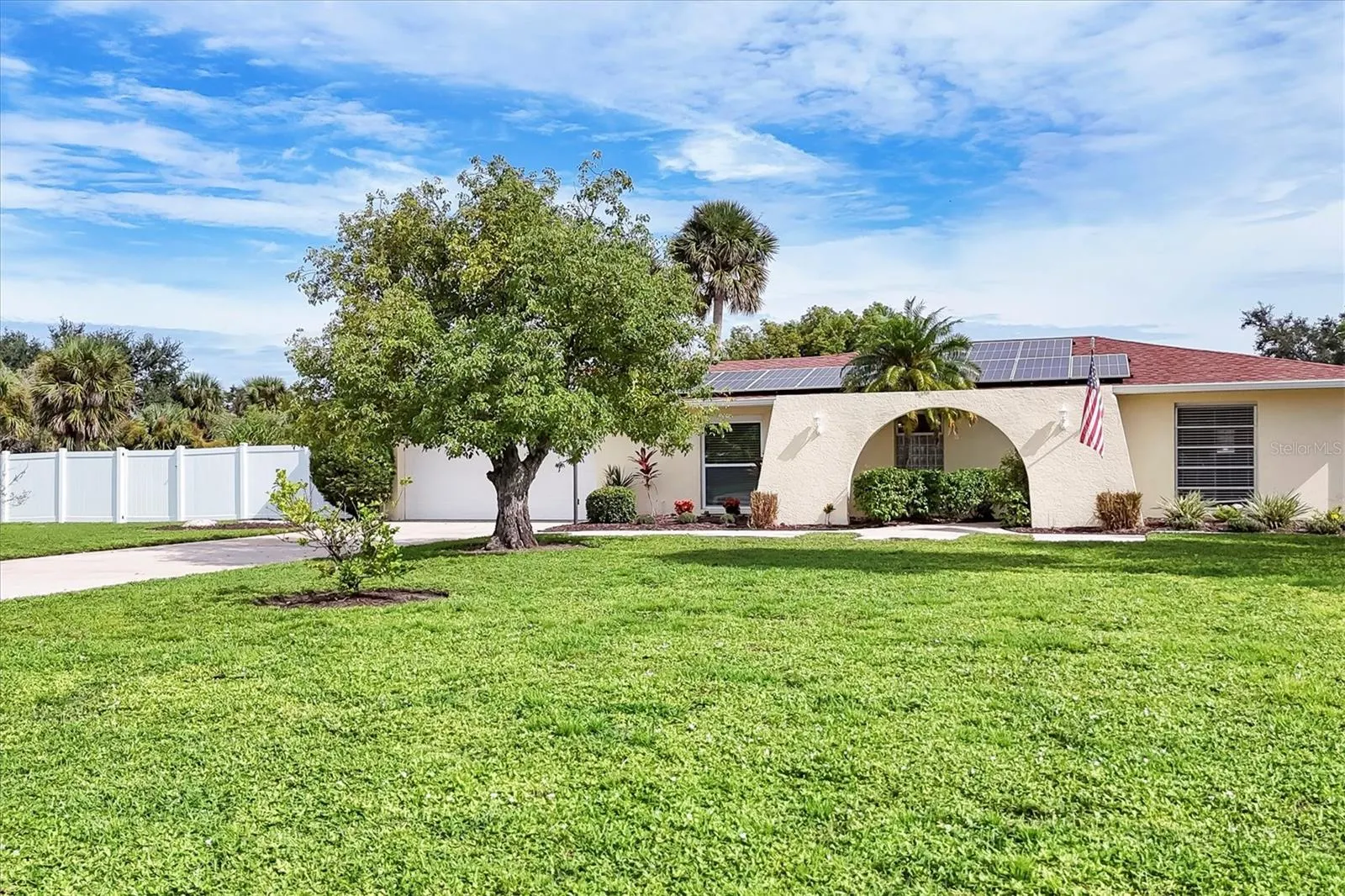 3821 CALLIANDRA DR