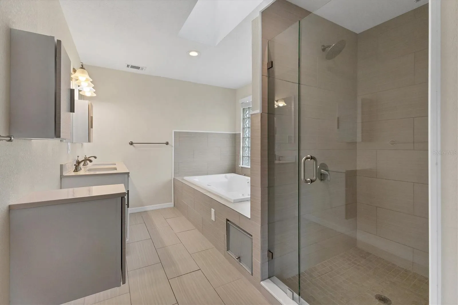 3821 CALLIANDRA DR