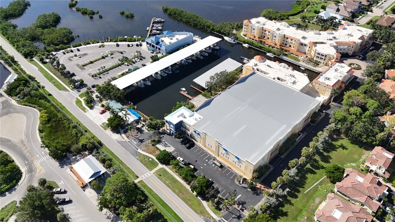 570 BLACKBURN POINT RD #19, #19
