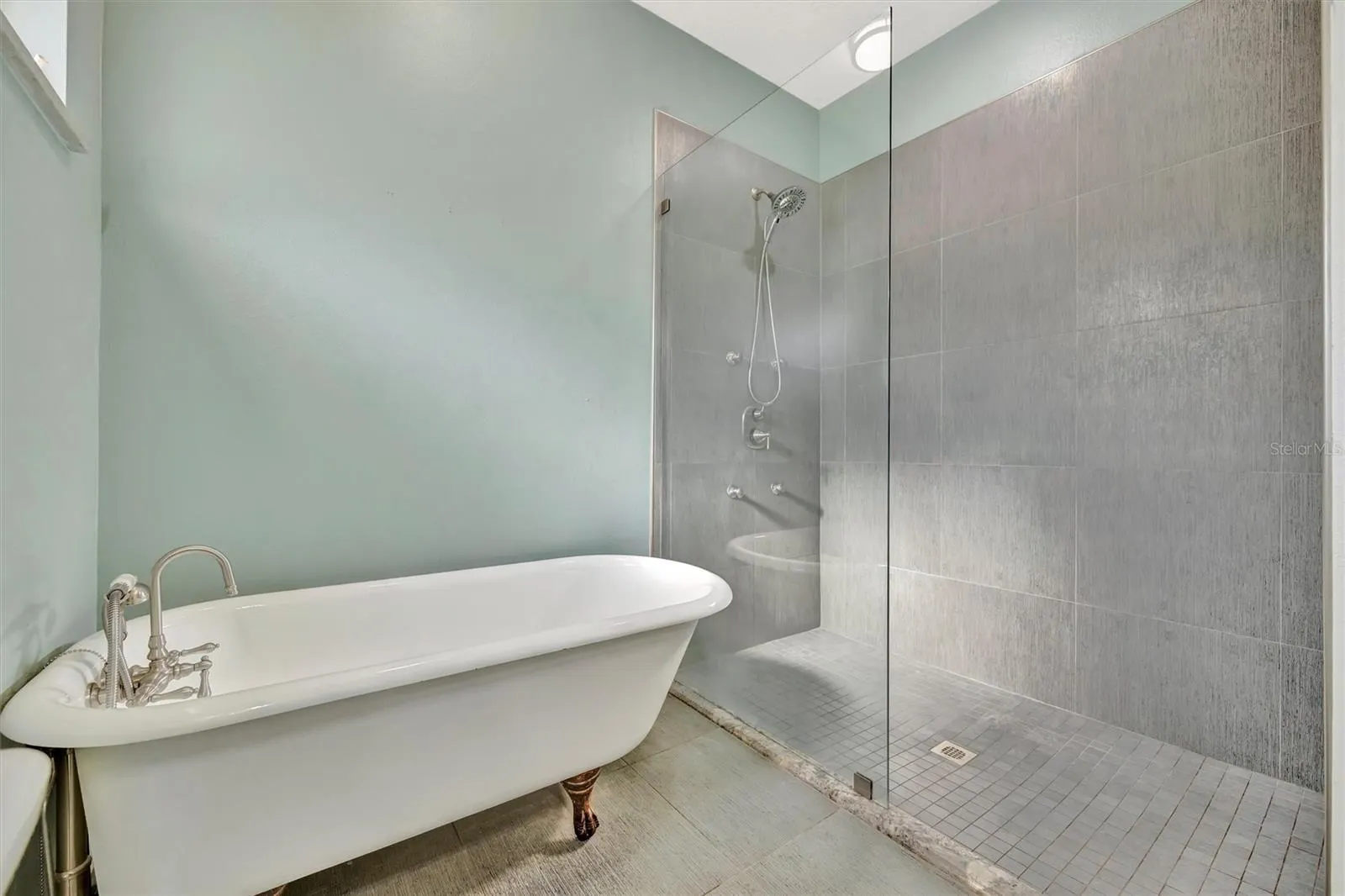 5318 COLONY MEADOWS LN