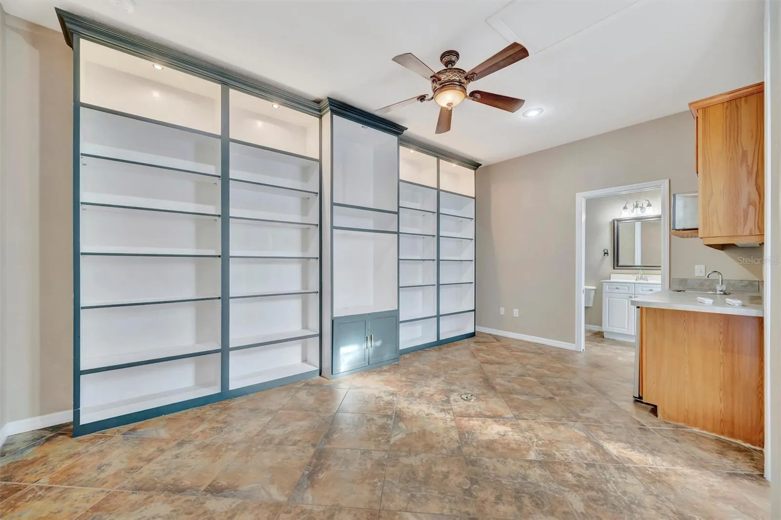 5318 COLONY MEADOWS LN