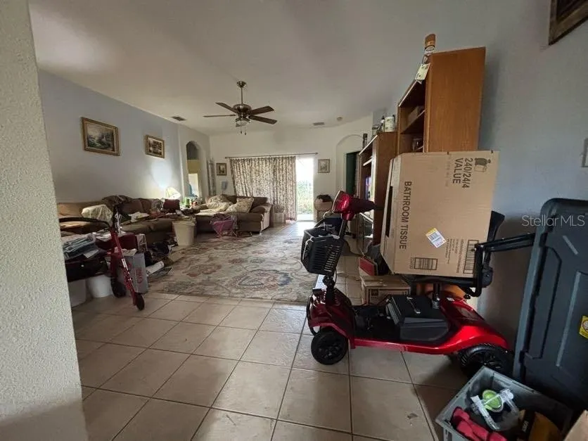 106 VISTA DR