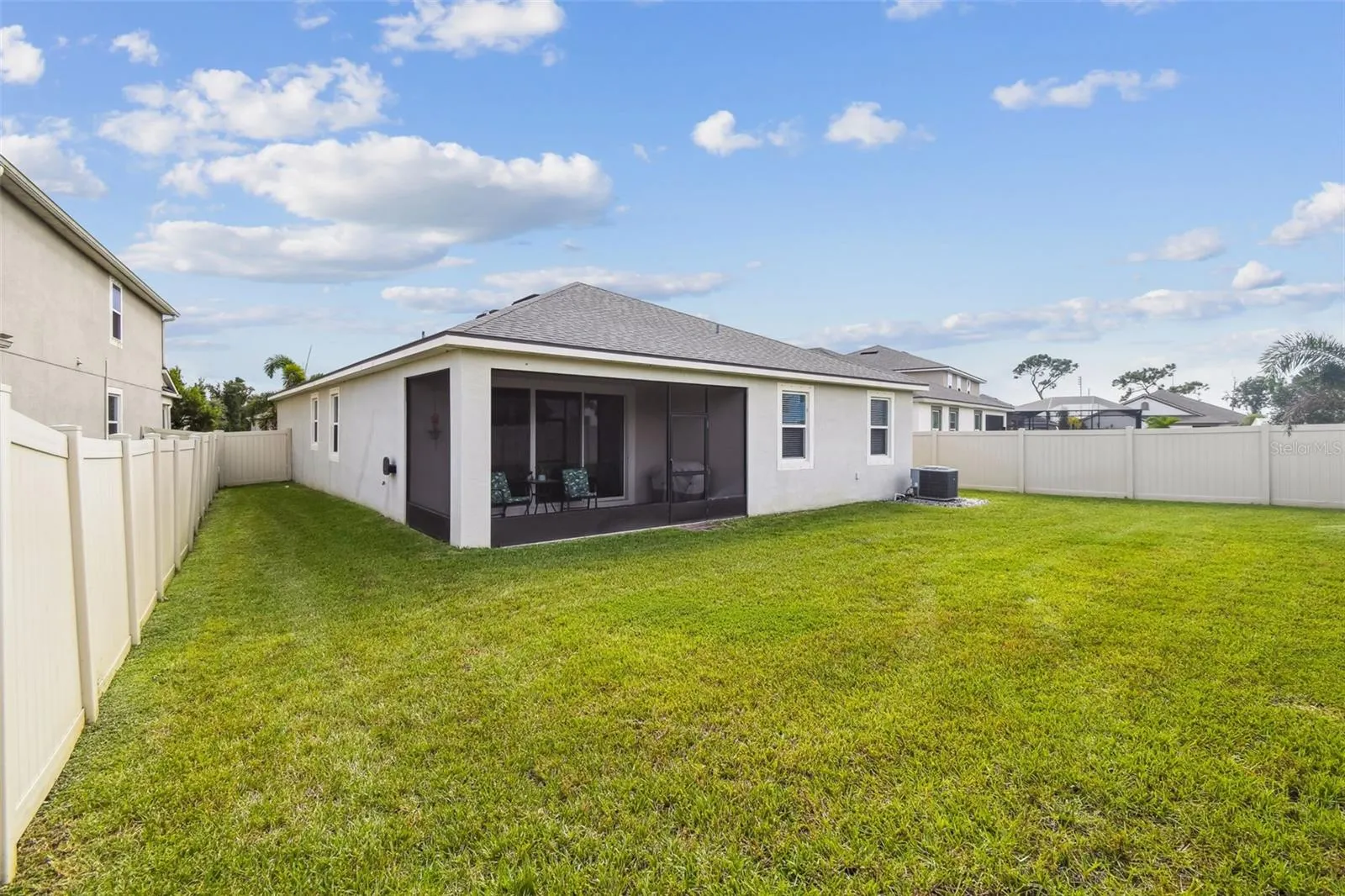 11514 CEDAR VALLEY #101, #101