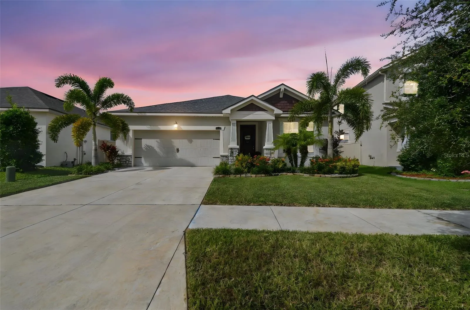 11514 CEDAR VALLEY #101, #101