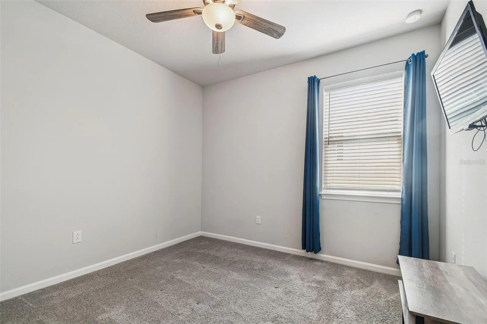 11514 CEDAR VALLEY #101, #101