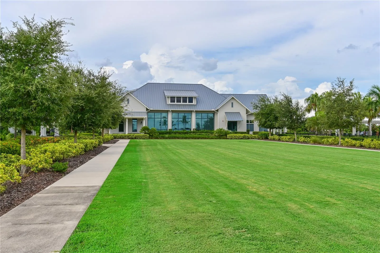 8031 SANDSTAR WAY
