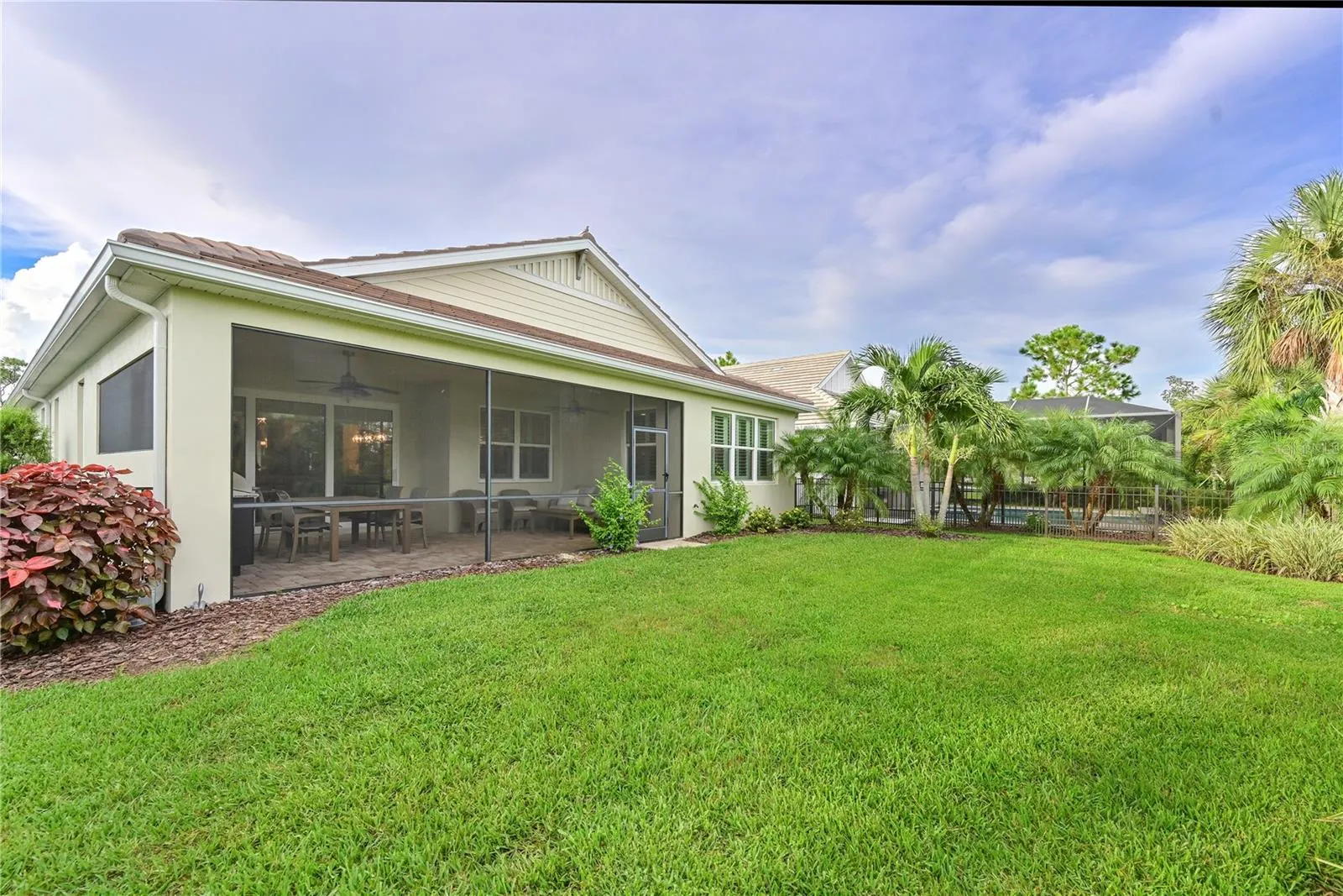 8031 SANDSTAR WAY