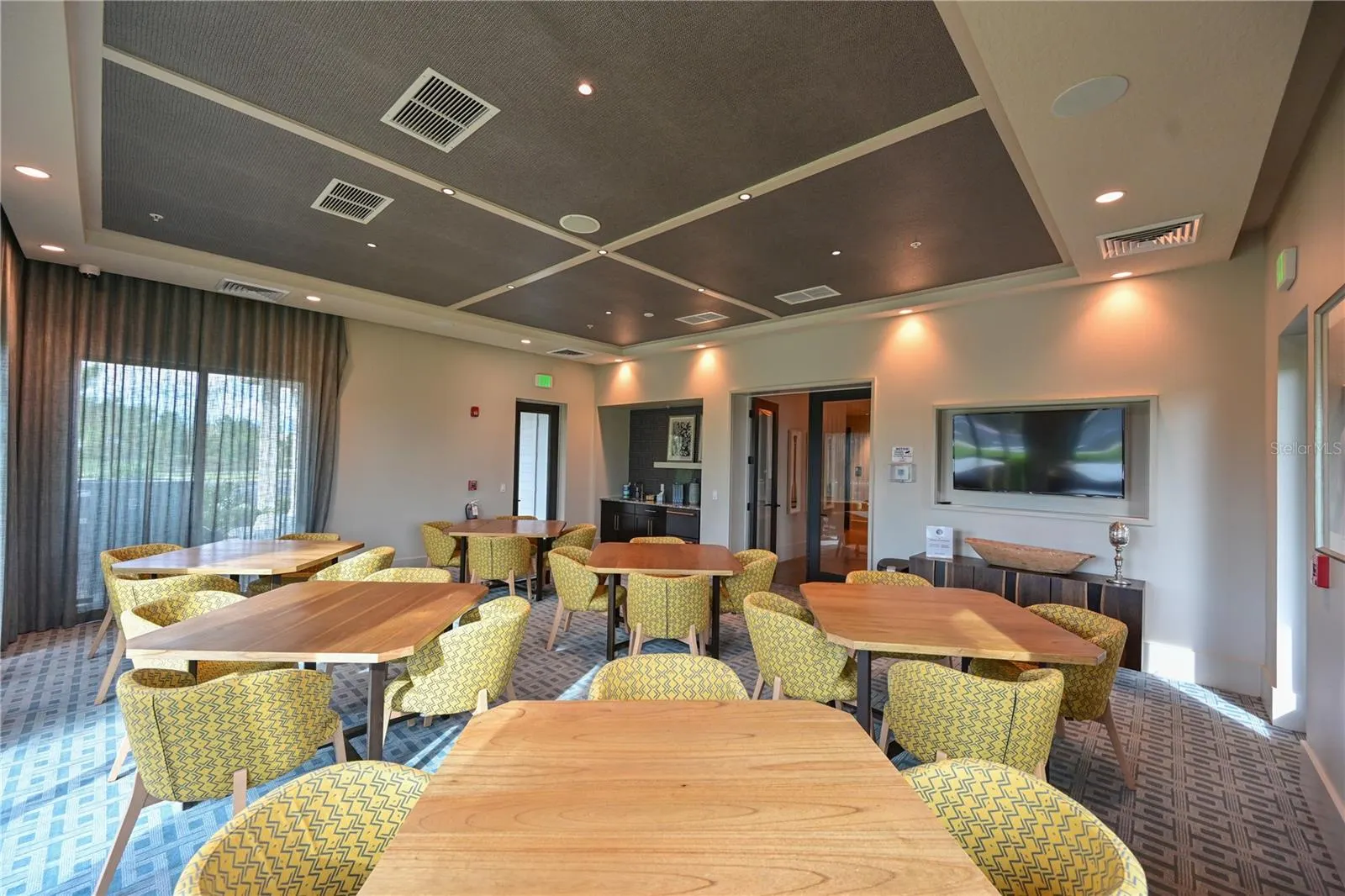 8031 SANDSTAR WAY