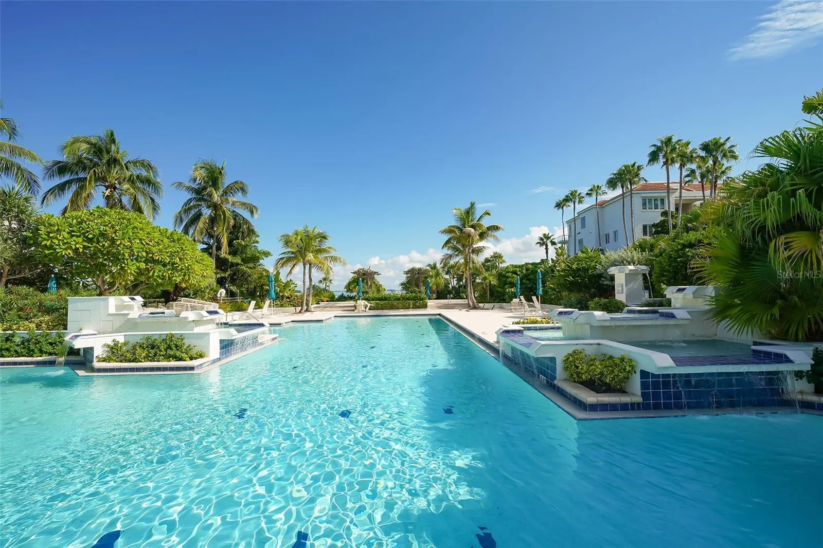 350 GULF OF MEXICO DR #211, #211