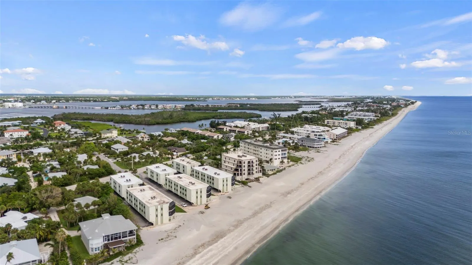 2810 N BEACH RD #106, #106