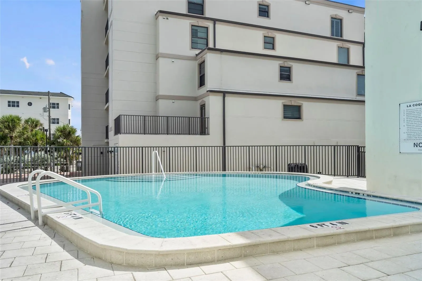 2810 N BEACH RD #106, #106