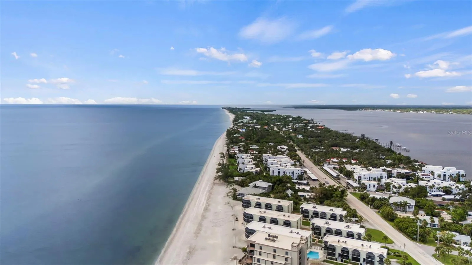 2810 N BEACH RD #106, #106