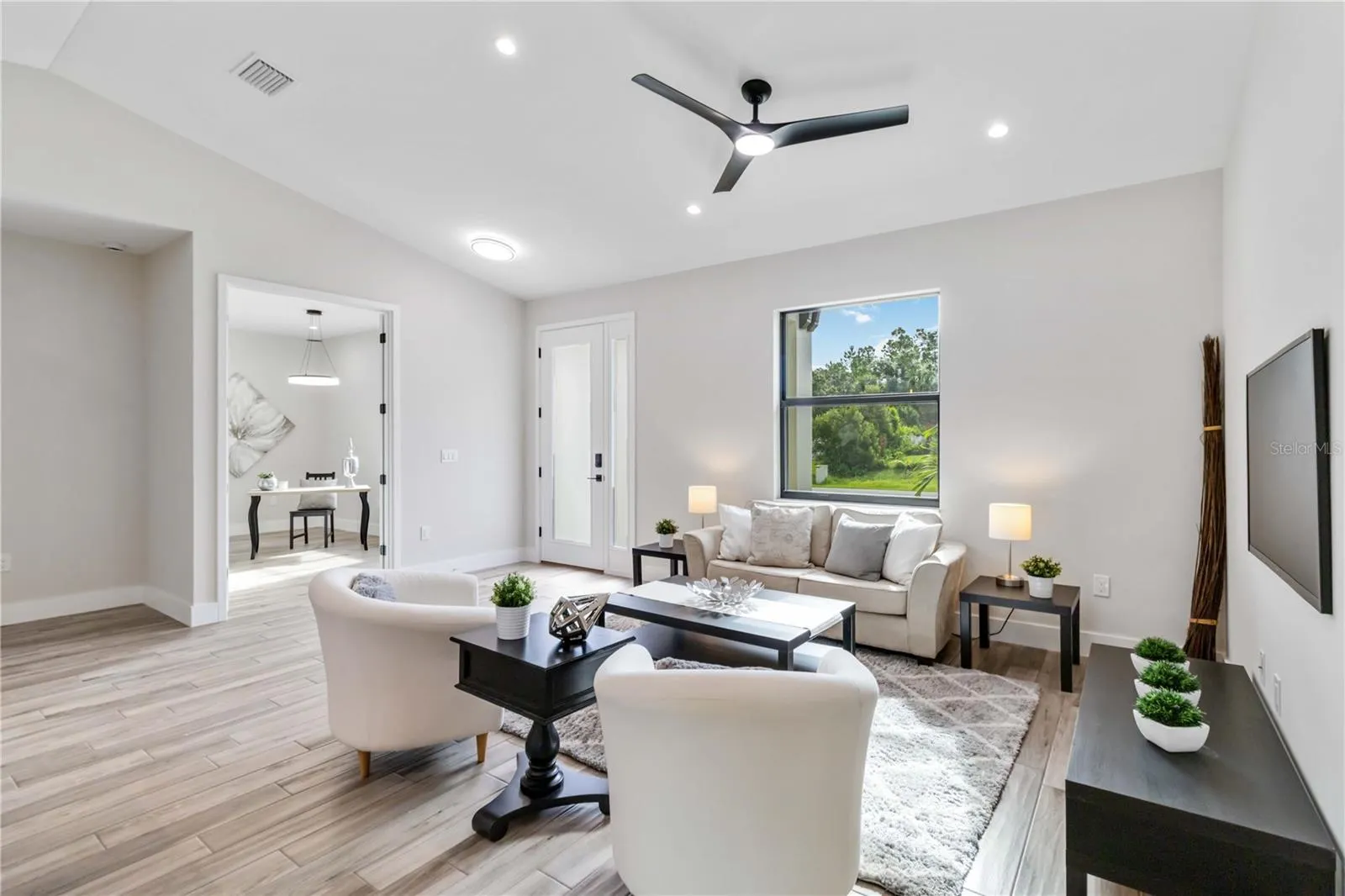 5655 ABELOVE LN