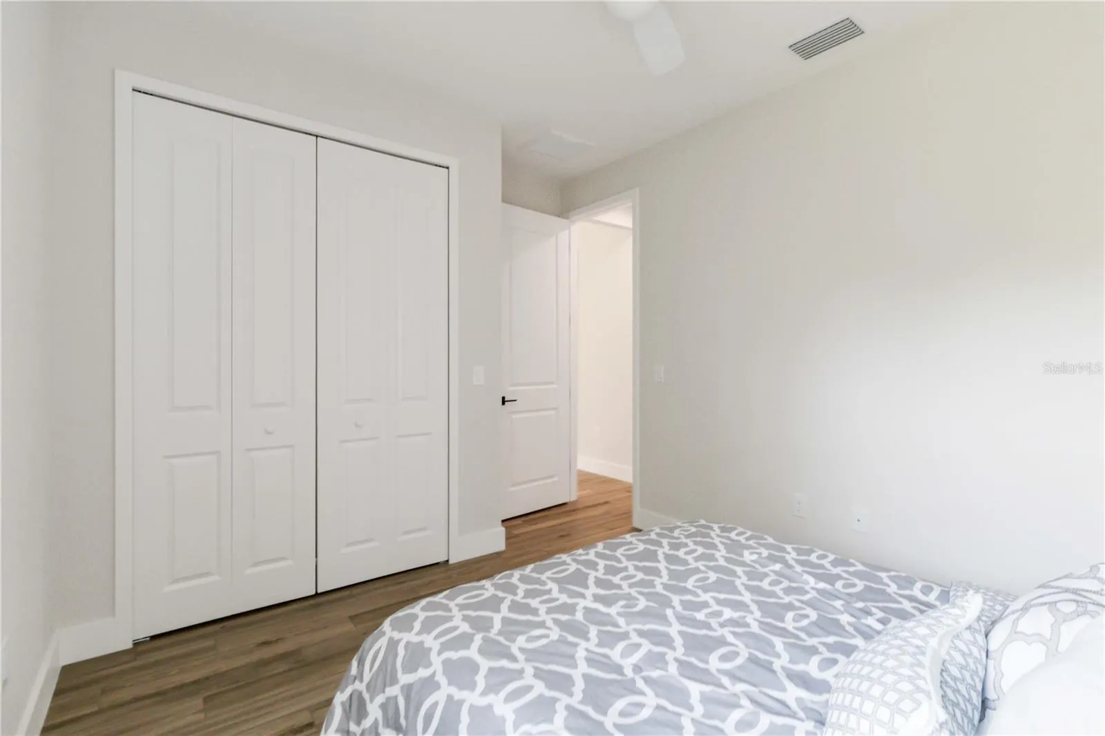 5655 ABELOVE LN