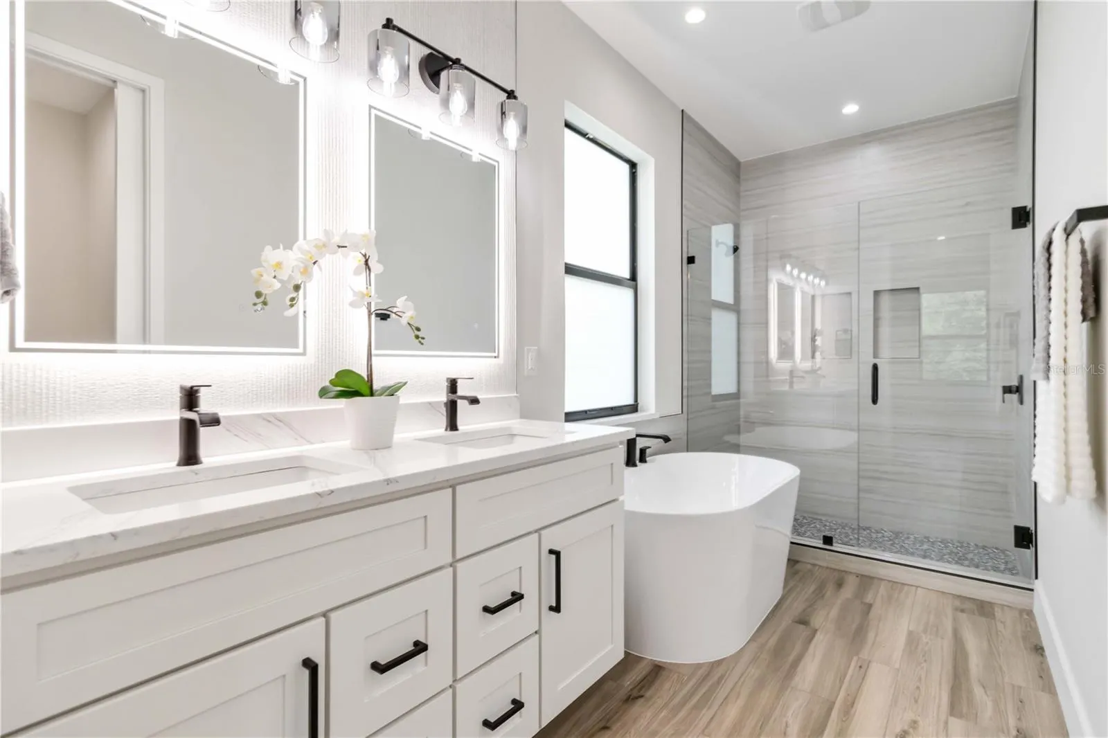 5655 ABELOVE LN