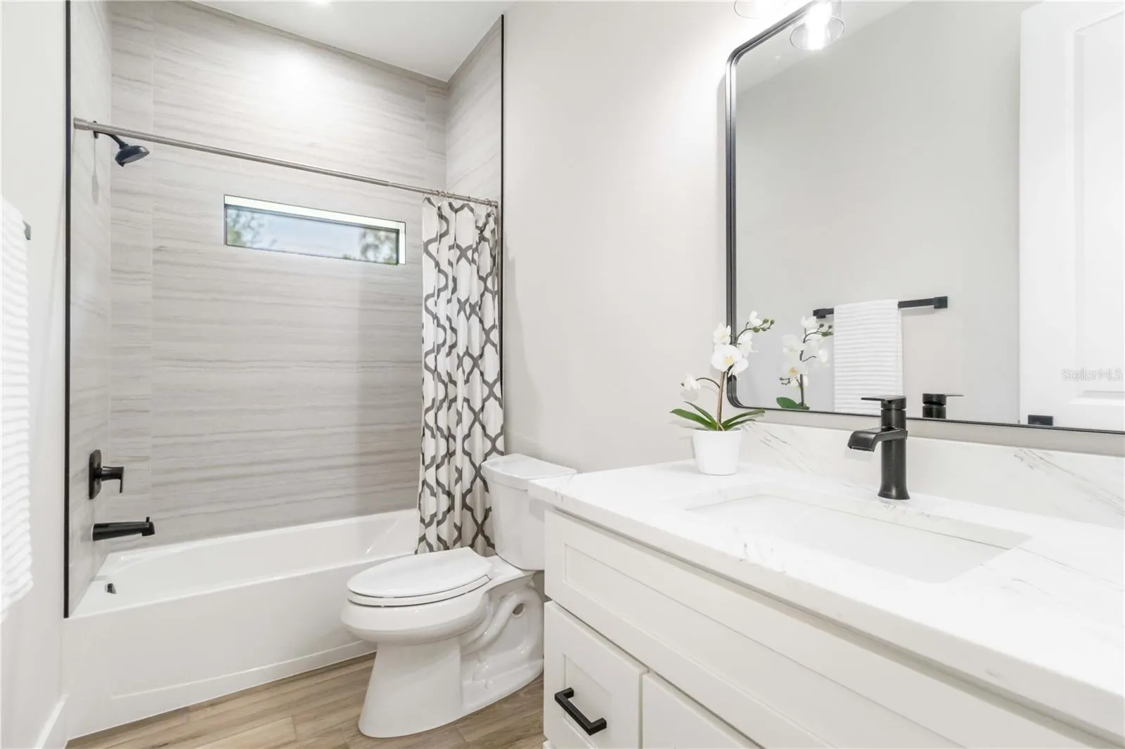 5655 ABELOVE LN