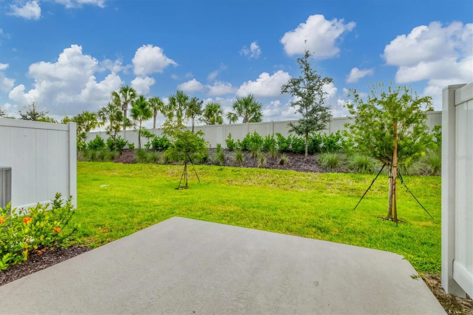 3055 NOVARA LN