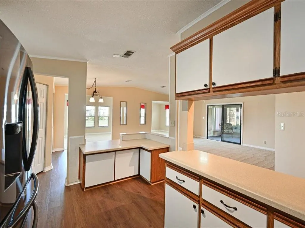 5910 MAJESTIC WAY
