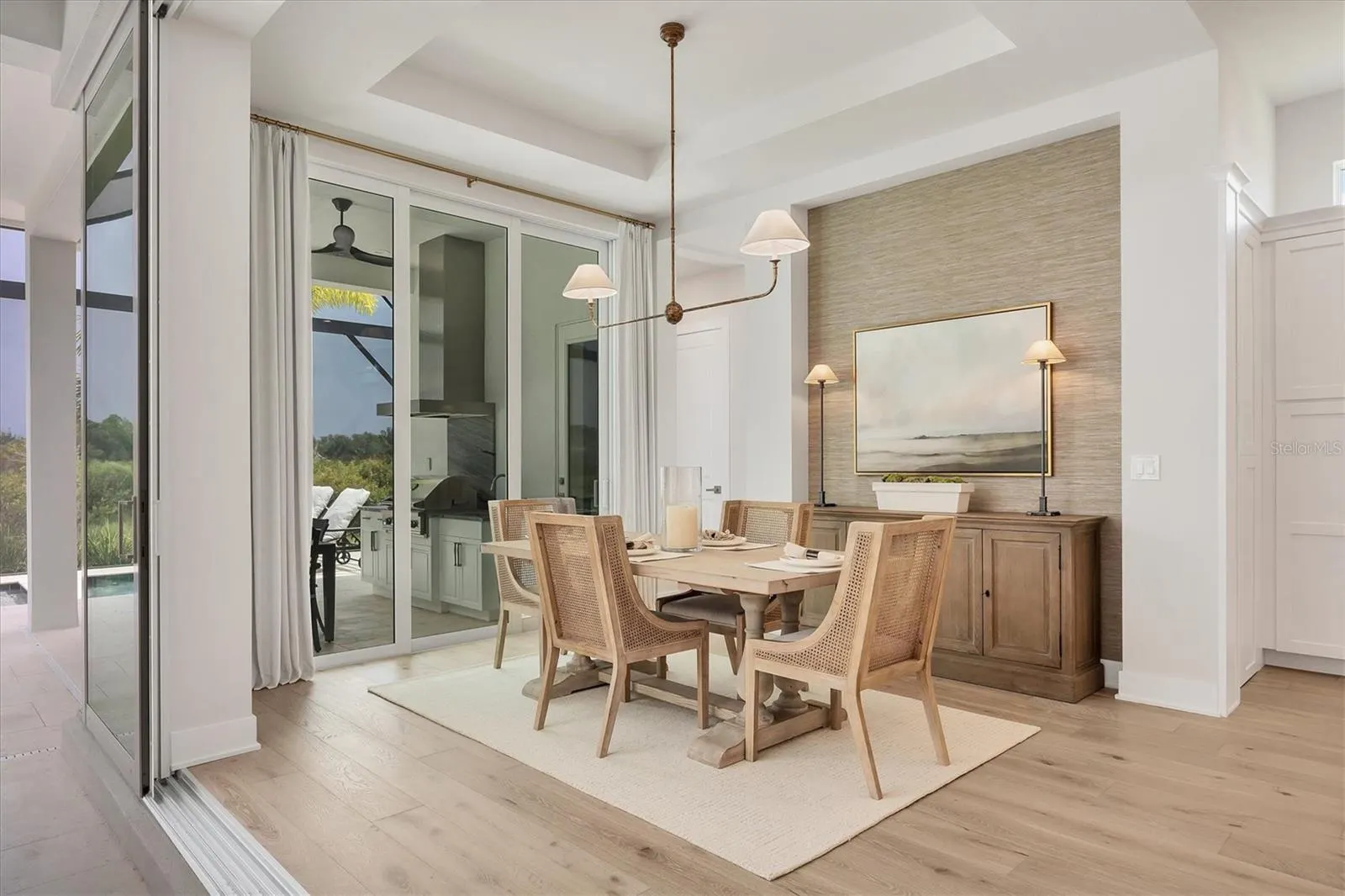 8368 SEA GLASS CT