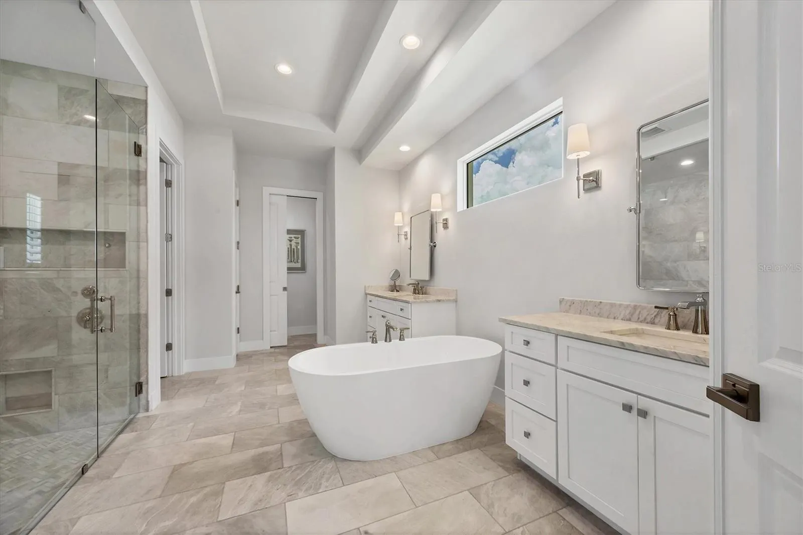 8368 SEA GLASS CT