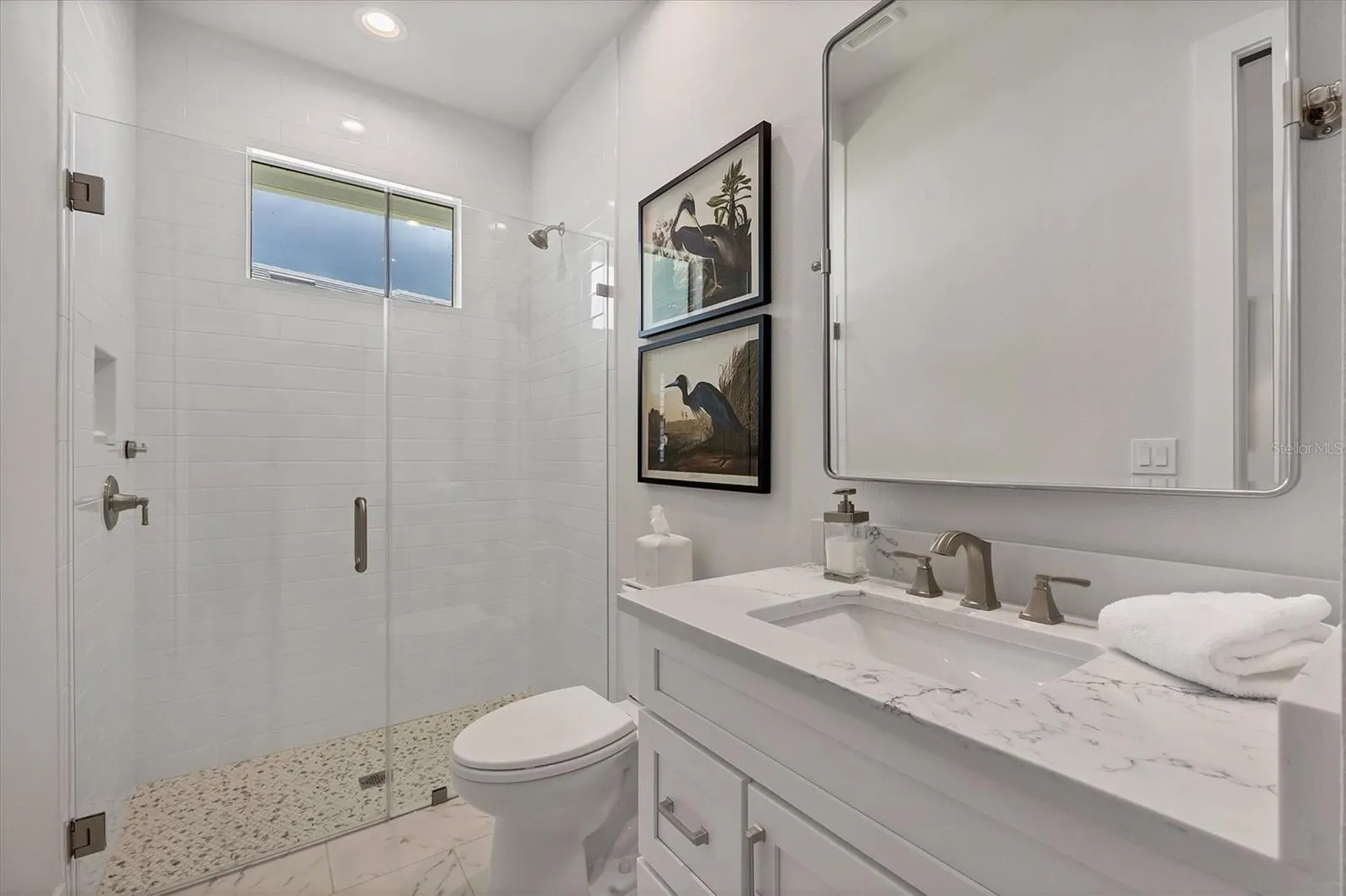 8368 SEA GLASS CT