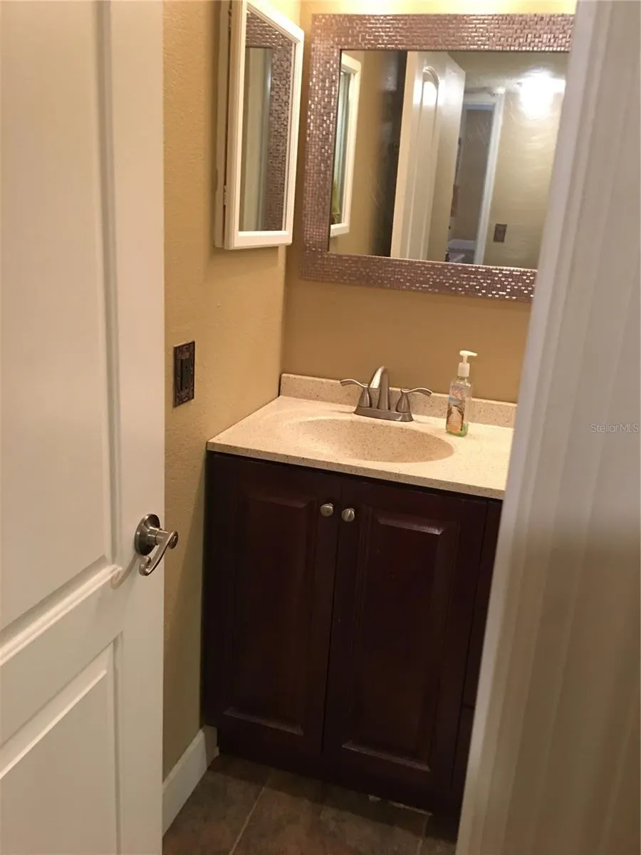 2760 COCONUT BAY LN #2212 (2H), #2212 (2H)