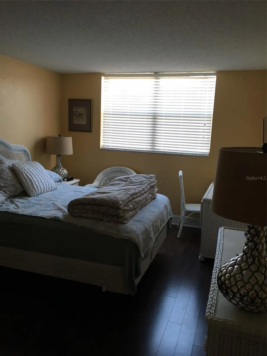 2760 COCONUT BAY LN #2212 (2H), #2212 (2H)
