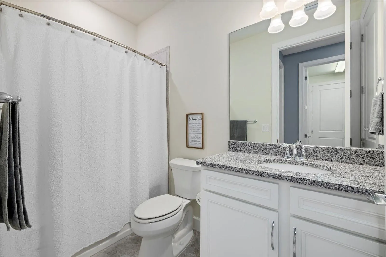 825 SEASCAPE PL