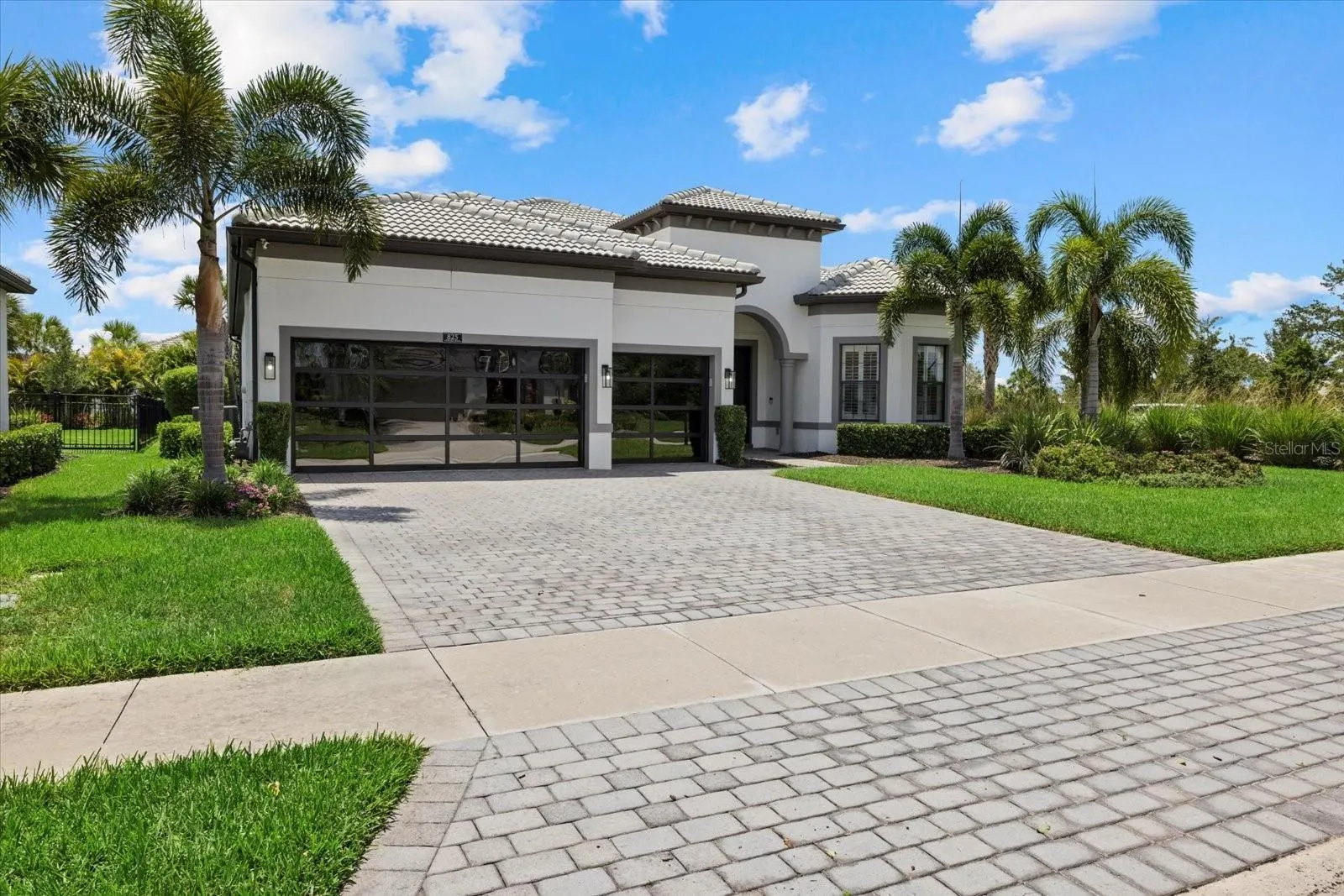 825 SEASCAPE PL