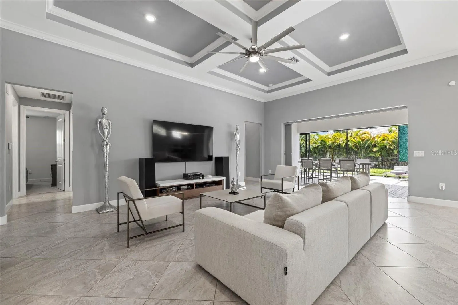 825 SEASCAPE PL