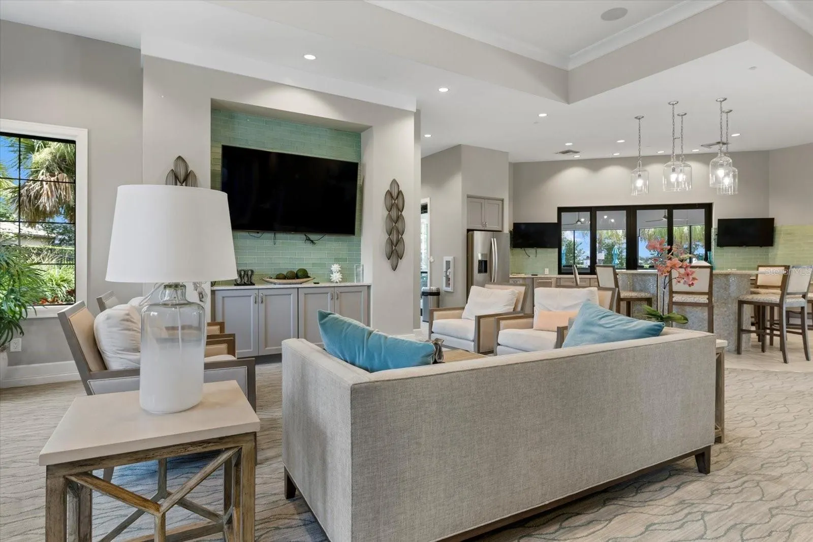 825 SEASCAPE PL