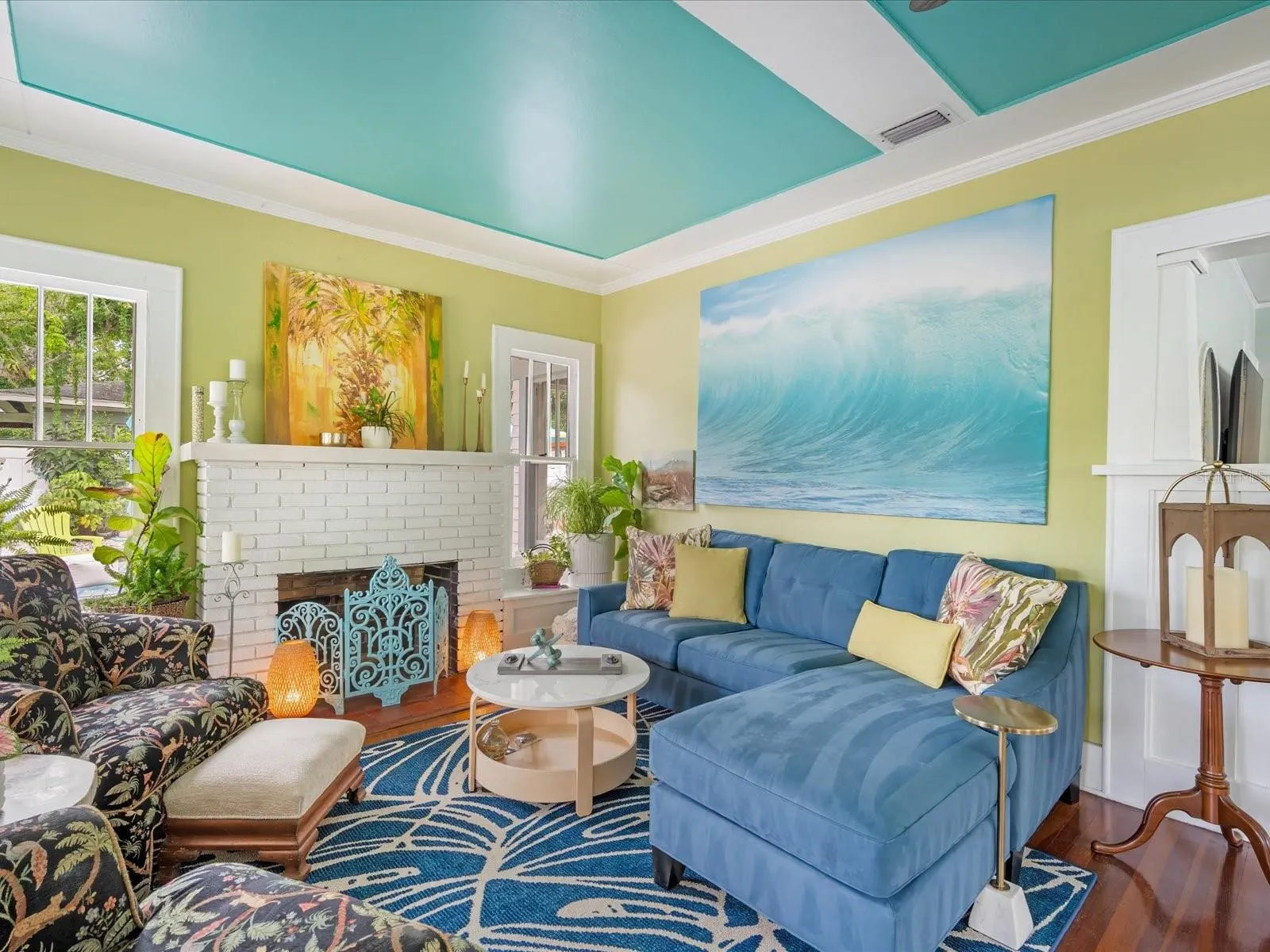 1718 6TH AVE W