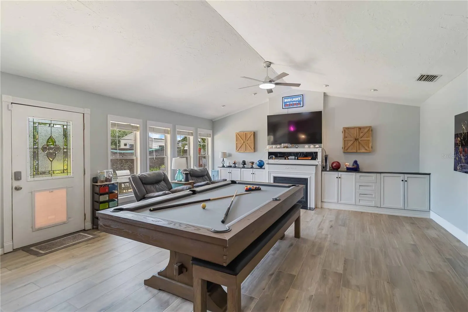 3959 PALAU DR