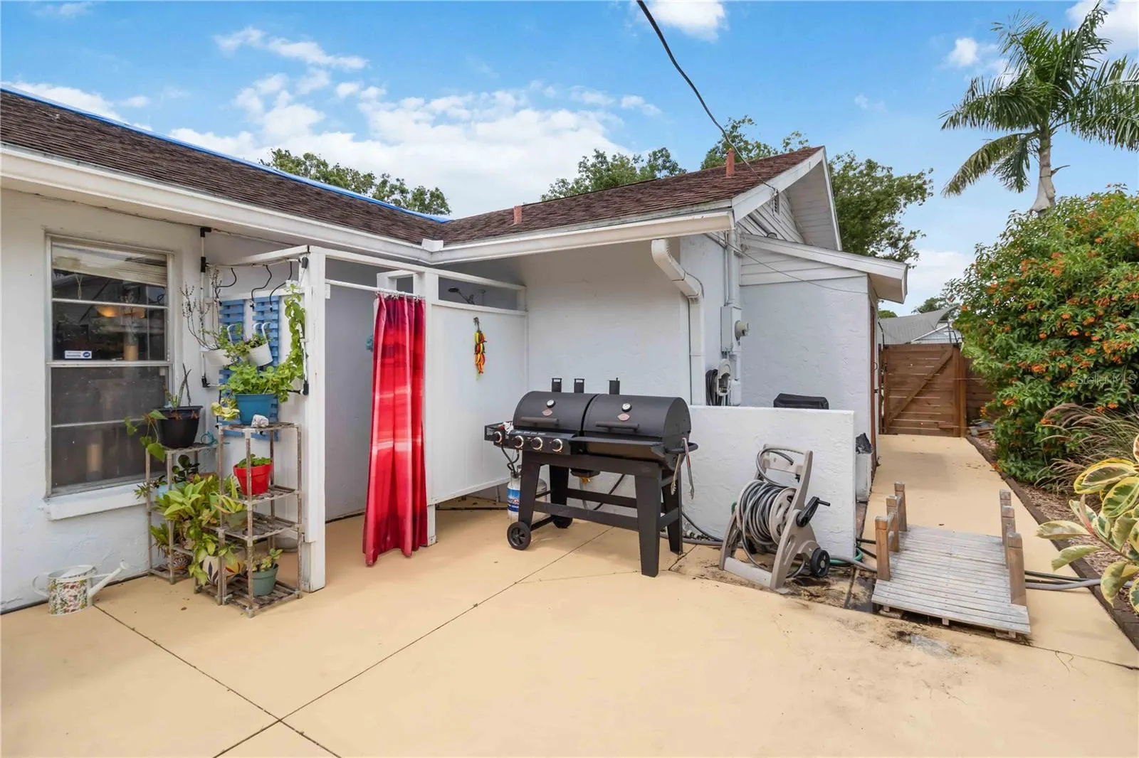 3959 PALAU DR