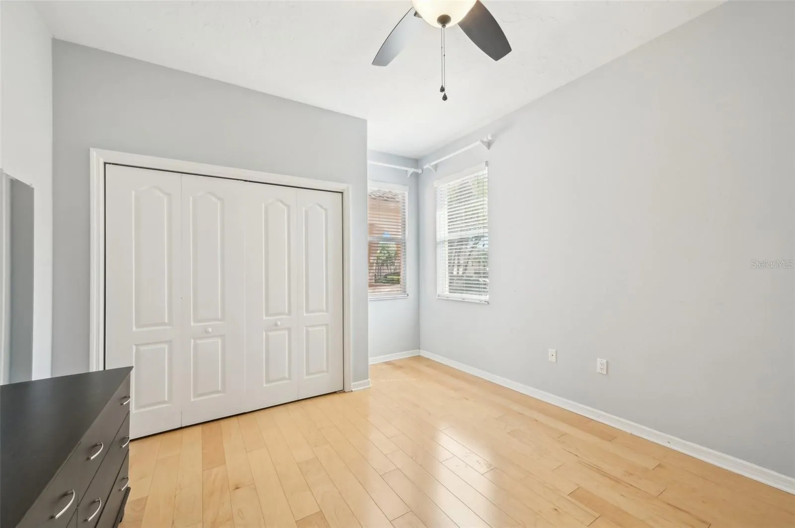 3829 ALAMANDA DR