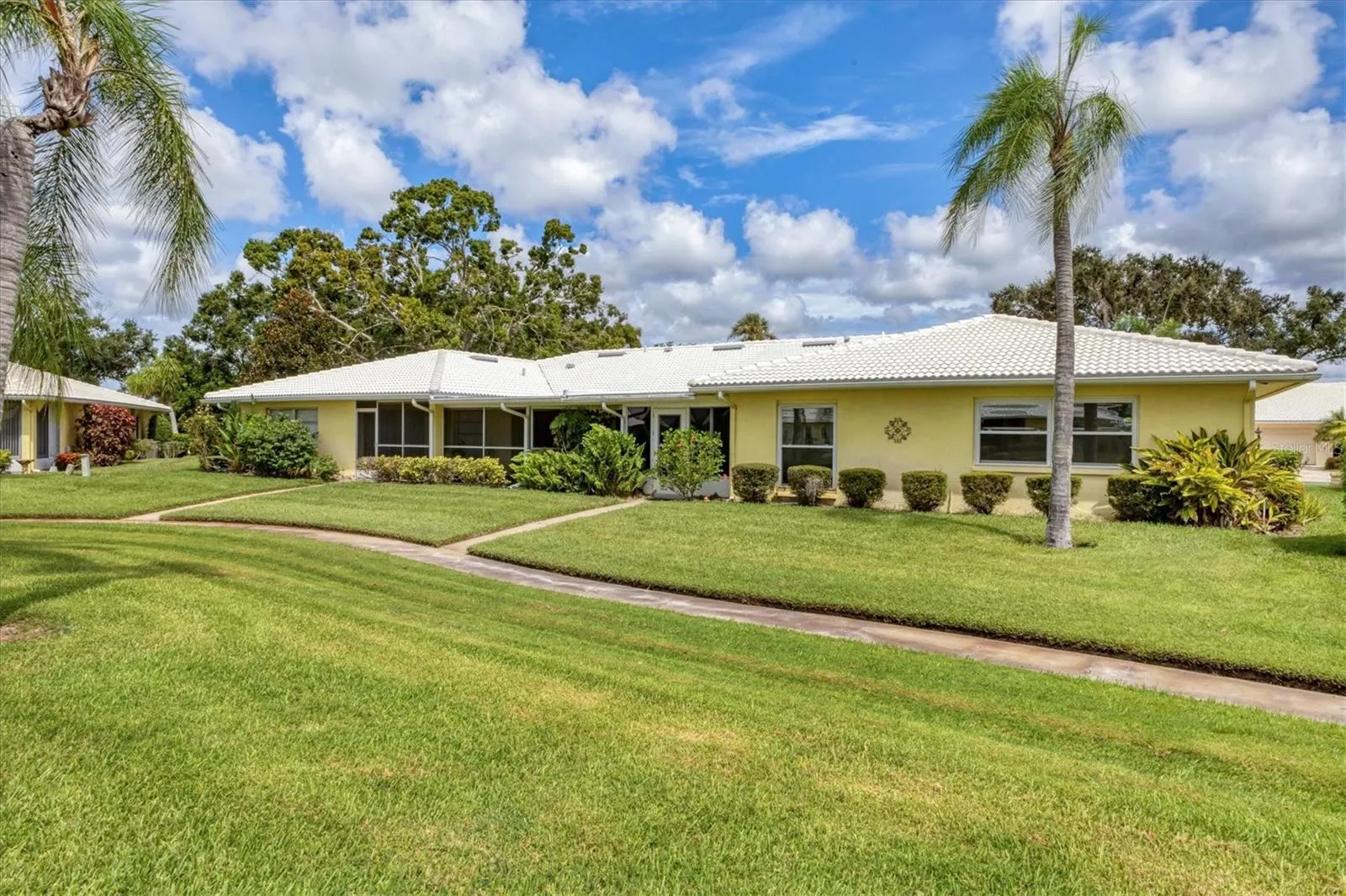 3712 HAMPSHIRE LN #5623, #5623