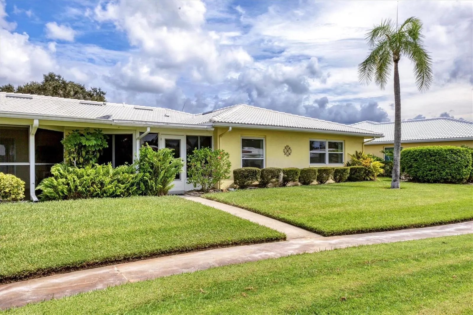 3712 HAMPSHIRE LN #5623, #5623