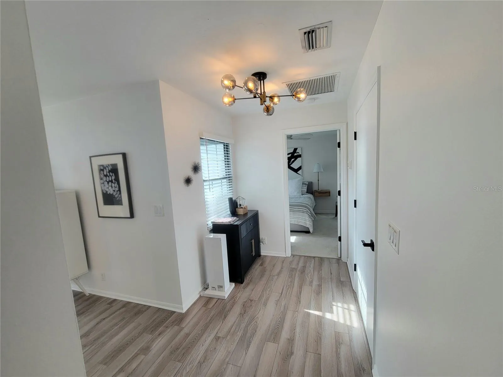 252 S LINKS AVE #2nd Floor, #2nd Floor