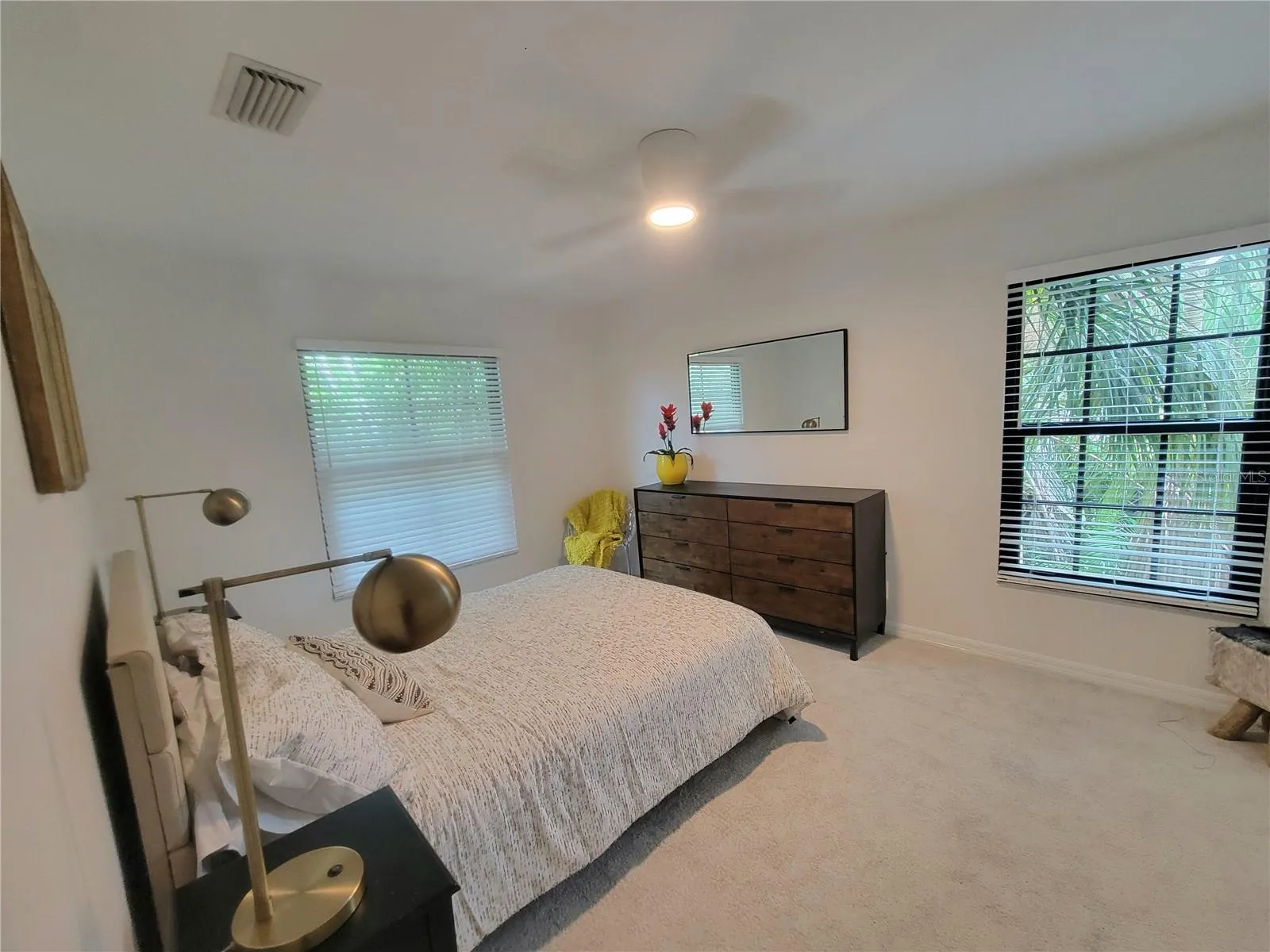 252 S LINKS AVE #2nd Floor, #2nd Floor