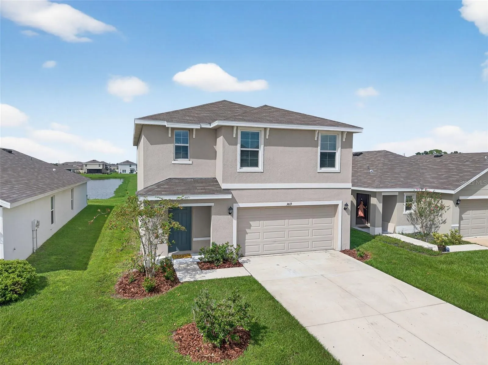3819 MANNERED GOLD AVE