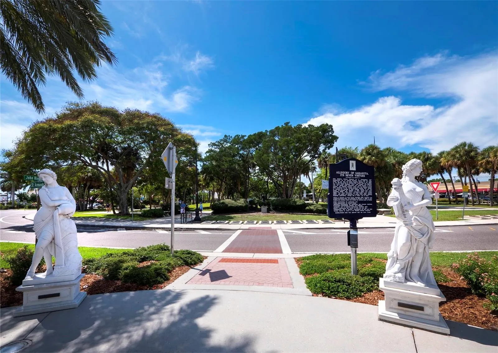370 GULF OF MEXICO DR #432, #432