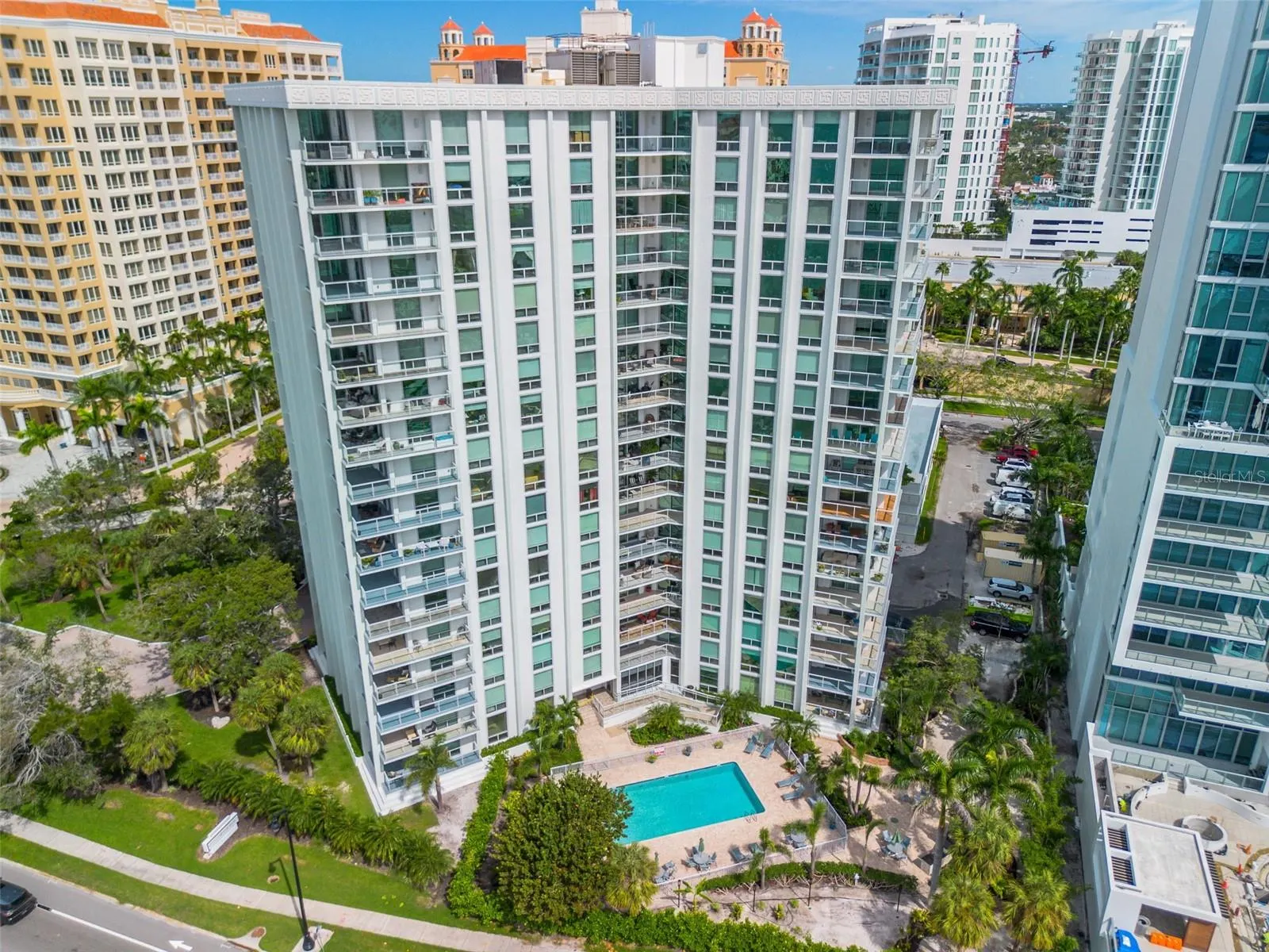 1111 N GULFSTREAM AVE #10E, #10E