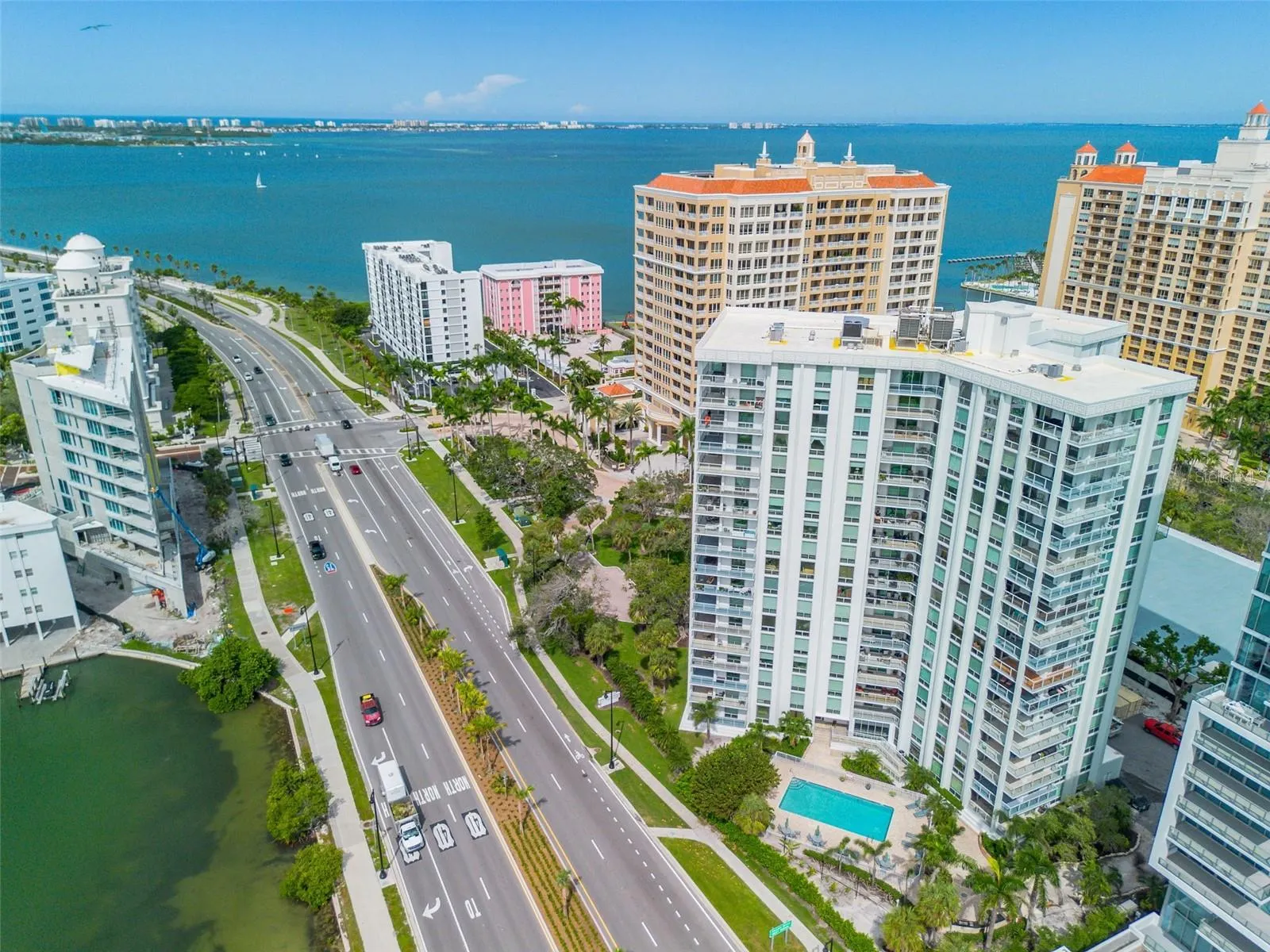 1111 N GULFSTREAM AVE #10E, #10E