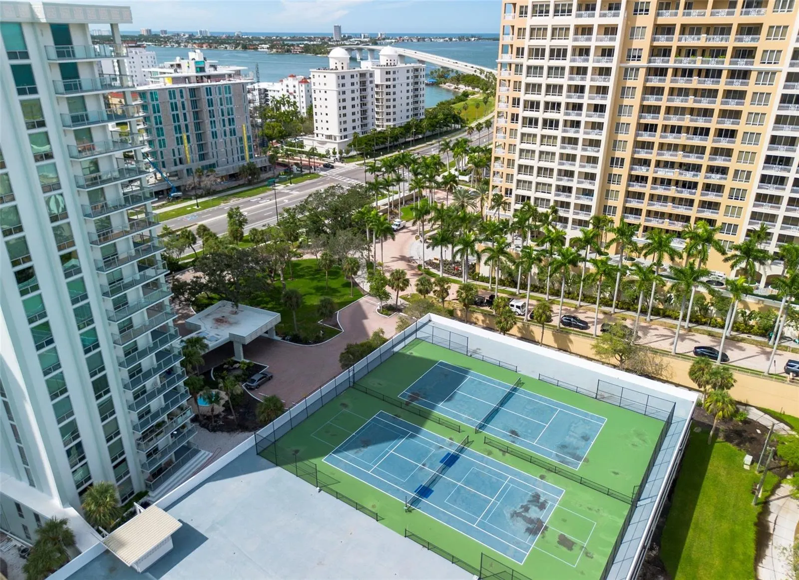 1111 N GULFSTREAM AVE #10E, #10E