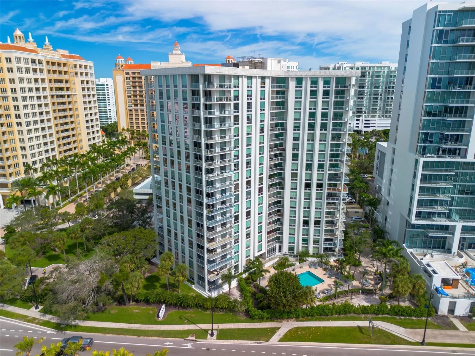 1111 N GULFSTREAM AVE #10E, #10E