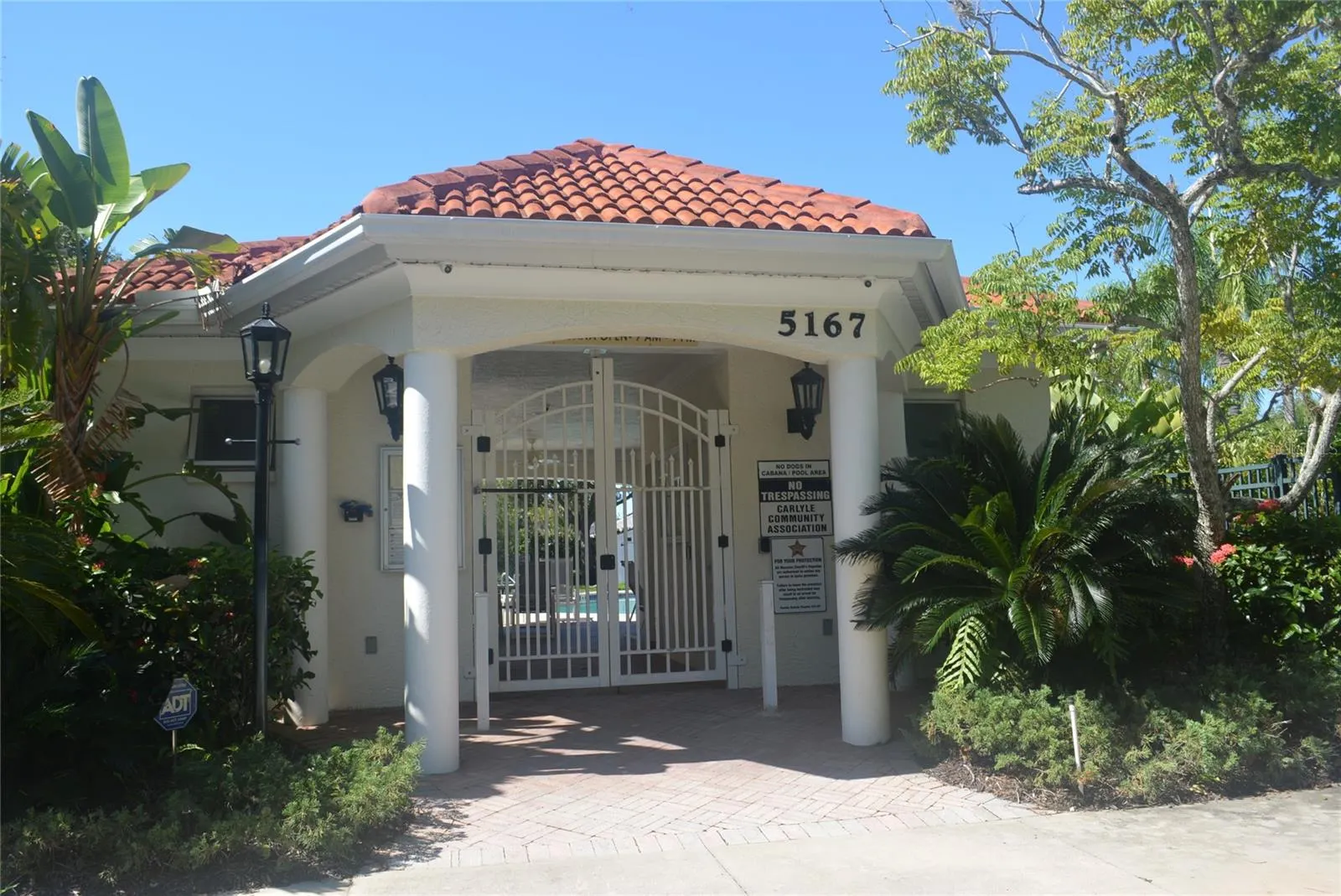 5232 CREEKSIDE TRL