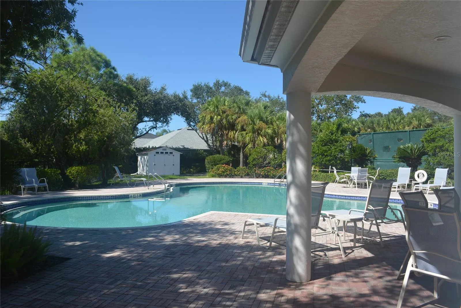 5232 CREEKSIDE TRL